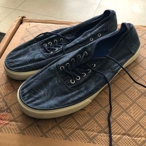 American Eagle sneakers